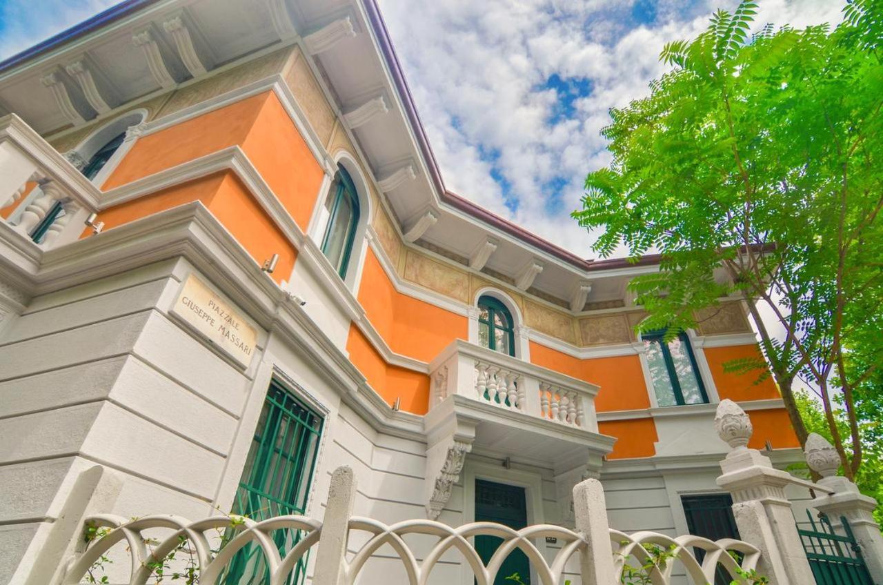Villa Massari Milán Exteriér fotografie